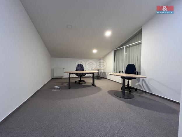 Pronájem kanceláře, Jindřichův Hradec, Jiráskovo předměstí, 26 m2