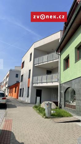Prodej bytu 2+kk, Zlín - Malenovice, třída Svobody, 66 m2