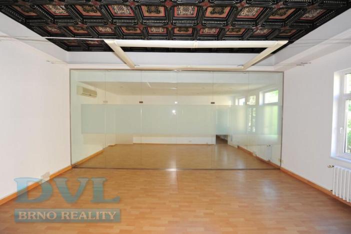 Pronájem kanceláře, Brno, Čechyňská, 150 m2