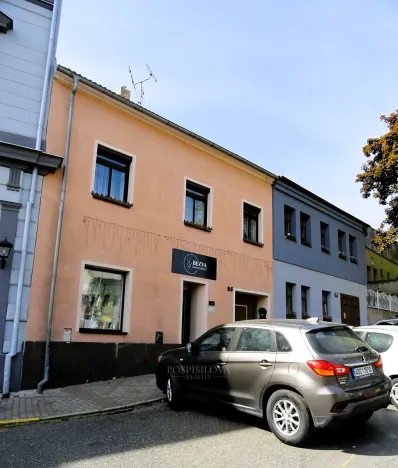 Pronájem rodinného domu, Postoloprty, Marxovo náměstí, 140 m2