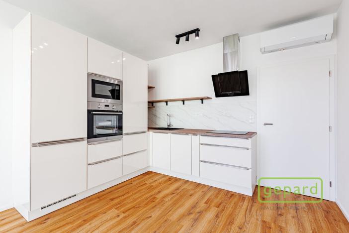 Pronájem bytu 2+kk, Znojmo, 50 m2