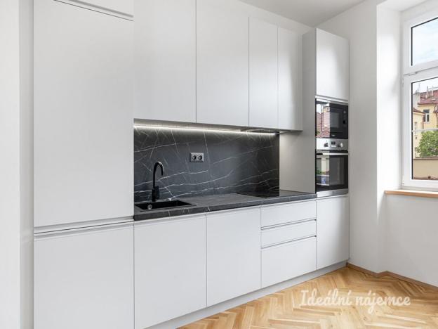 Pronájem bytu 2+kk, Praha - Holešovice, Dělnická, 52 m2