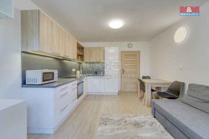 Prodej bytu 3+kk, Plzeň - Skvrňany, Macháčkova, 51 m2