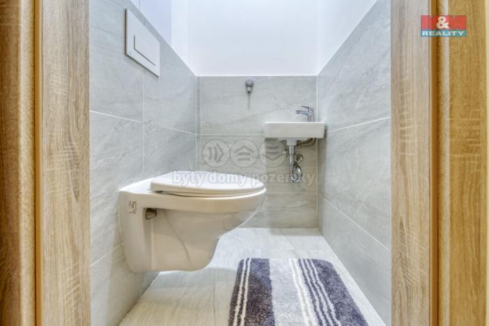 Prodej bytu 3+kk, Plzeň - Skvrňany, Macháčkova, 51 m2