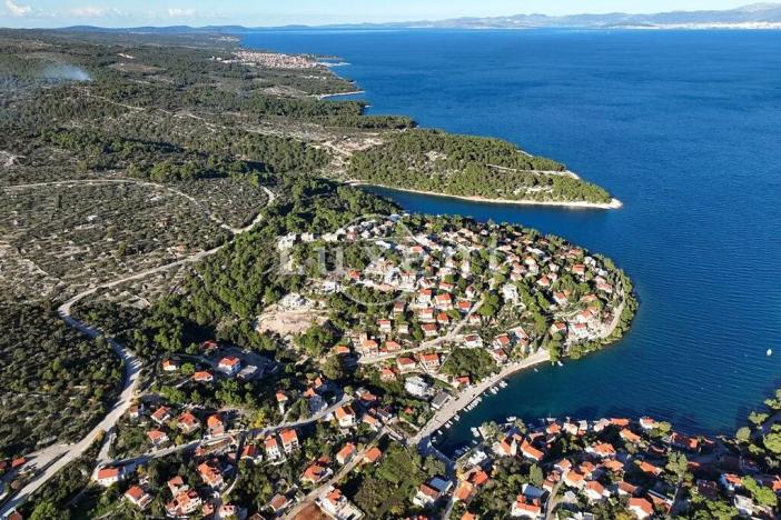 Prodej vícegeneračního domu, Splitska, Chorvatsko, 190 m2