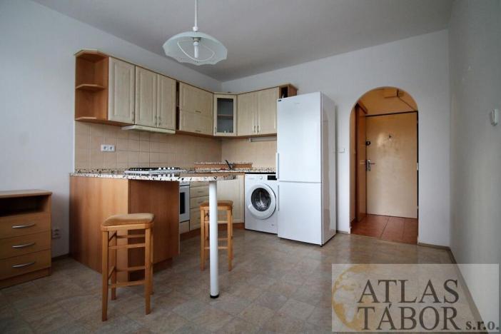 Pronájem bytu 1+1, Tábor, Náchodská, 38 m2