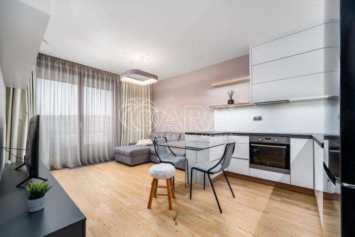 Pronájem bytu 2+kk, Praha, 53 m2