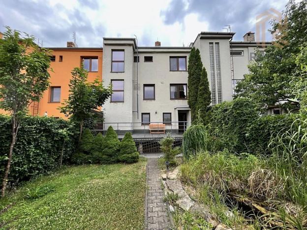 Prodej rodinného domu, Miroslav, A. Zápotockého, 215 m2