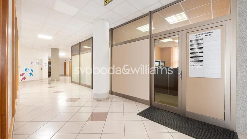 Prodej obchodního prostoru, Brno, Příkop, 61 m2