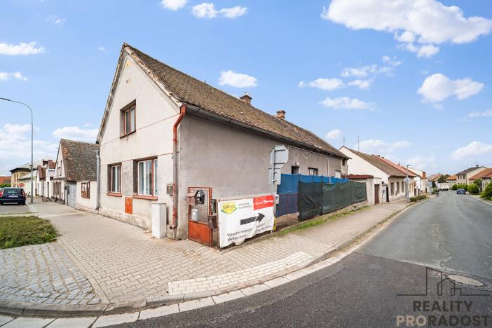 Prodej rodinného domu, Sezemice, Masarykova, 145 m2