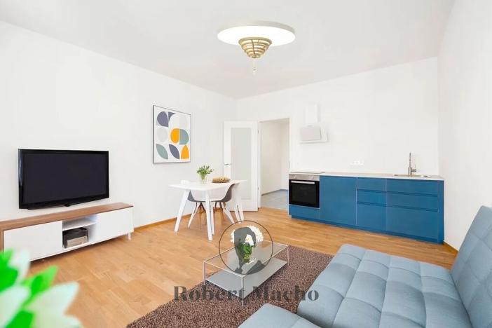 Pronájem bytu 1+kk, Praha - Modřany, Mezi vodami, 32 m2