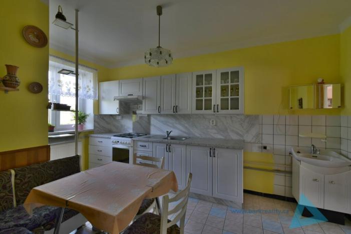 Prodej rodinného domu, Pecka, 134 m2