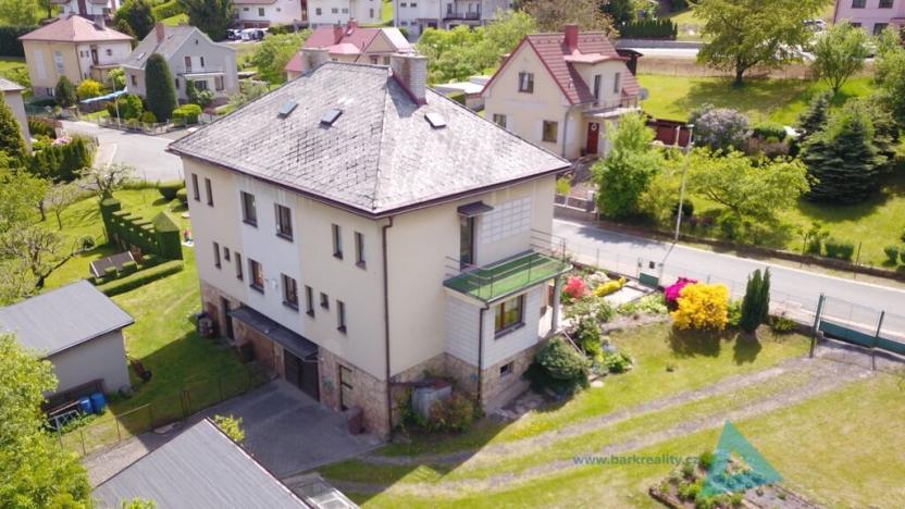 Prodej rodinného domu, Pecka, 134 m2