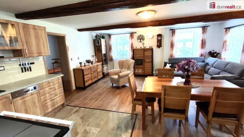 Prodej rodinného domu, Liběšice - Zimoř, 281 m2