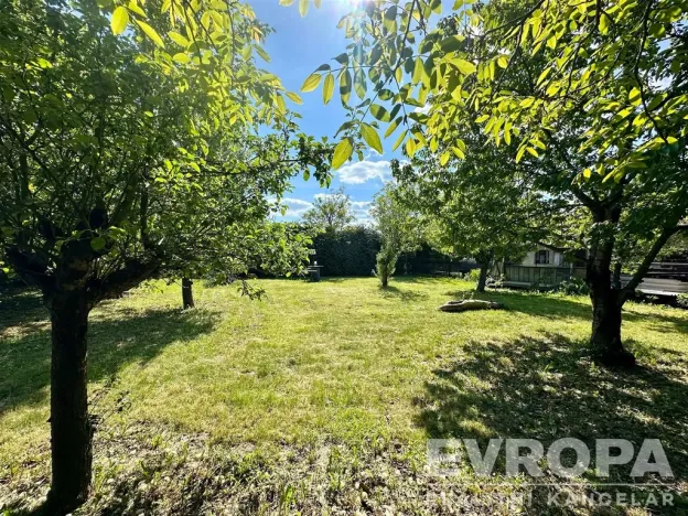 Prodej rodinného domu, Buš, 163 m2