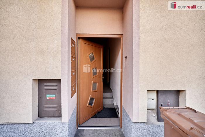 Pronájem bytu 1+kk, Ústí nad Labem - Ústí nad Labem-centrum, Emy Destinové, 21 m2