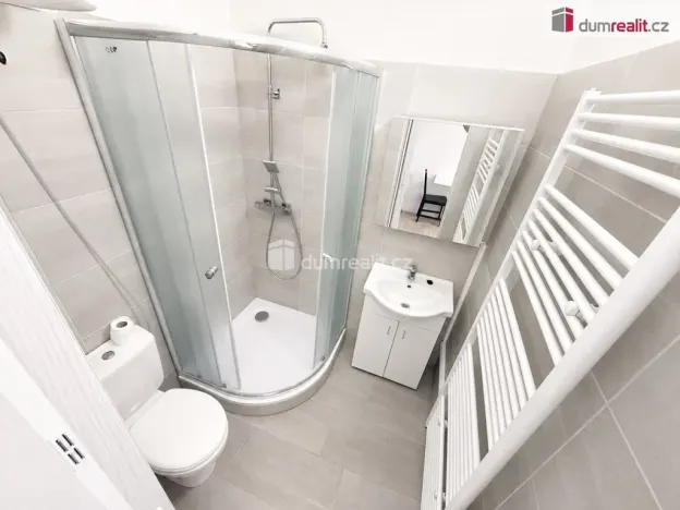 Pronájem bytu 1+kk, Ústí nad Labem - Ústí nad Labem-centrum, Emy Destinové, 21 m2