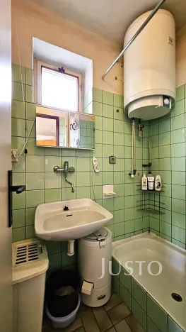 Prodej rodinného domu, Štěkeň, Klostermannova, 51 m2