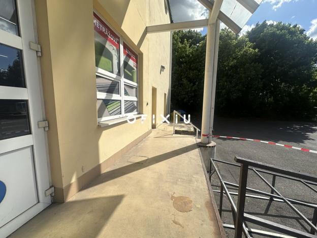 Pronájem obchodního prostoru, Brno, Rokytova, 1000 m2