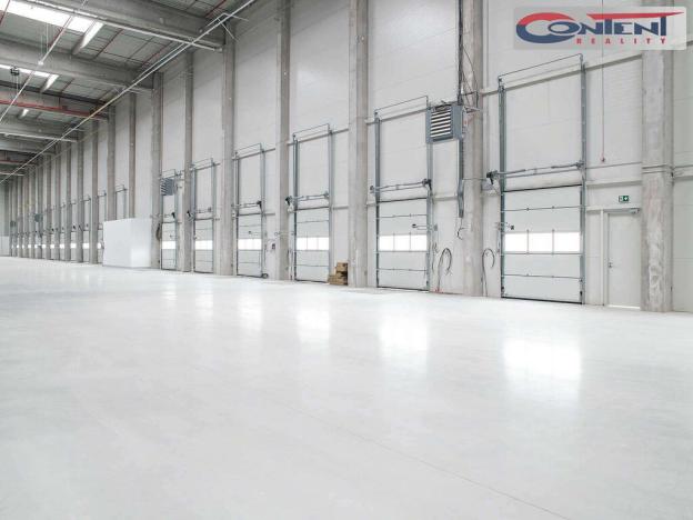 Pronájem skladu, Hrušky, Polní, 15000 m2