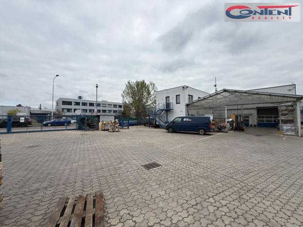 Pronájem skladu, Praha - Hostivař, Radiová, 3786 m2