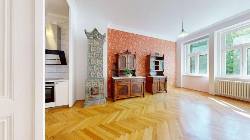 Prodej bytu 2+kk, Karlovy Vary, Svahová, 77 m2