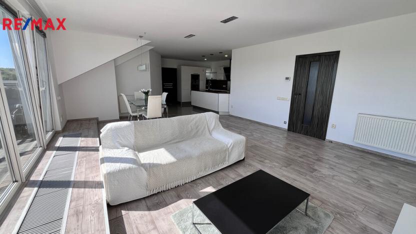 Prodej bytu 4+kk, Pelhřimov, Dolnokubínská, 119 m2