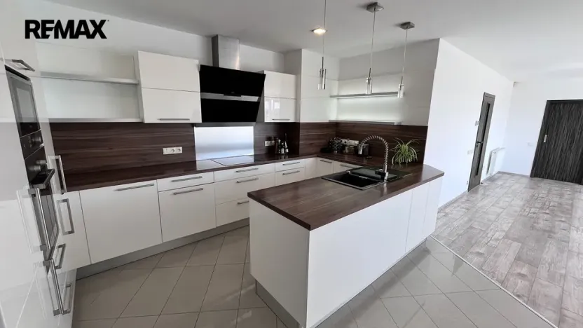 Prodej bytu 4+kk, Pelhřimov, Dolnokubínská, 119 m2