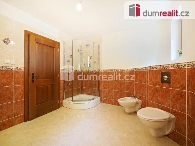 Prodej rodinného domu, Želízy, 286 m2