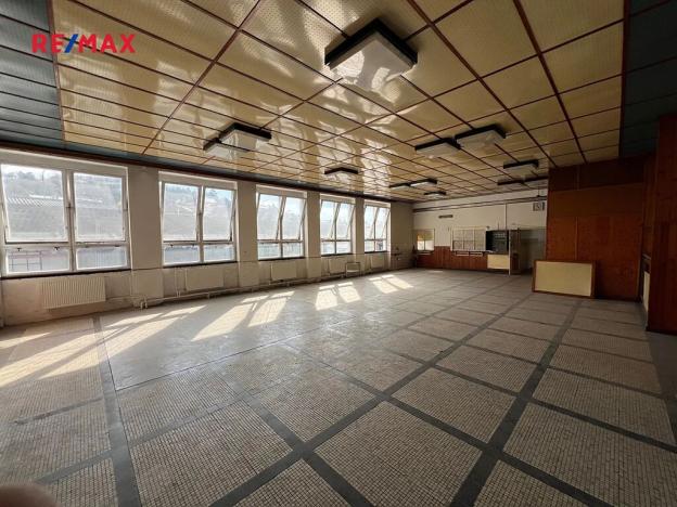 Pronájem restaurace, Beroun, Lidická, 300 m2
