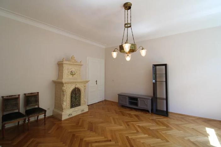 Prodej bytu 2+kk, Karlovy Vary, Svahová, 77 m2