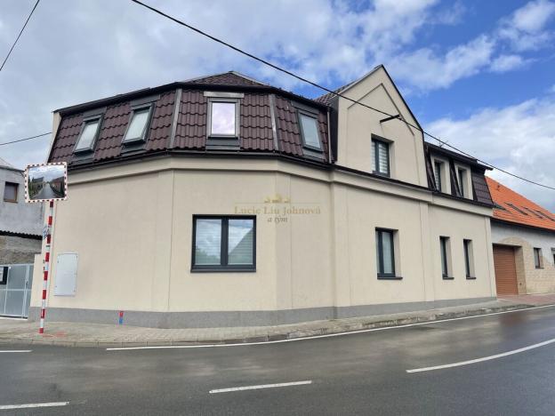 Prodej bytu 2+kk, Pletený Újezd, 9. května, 62 m2