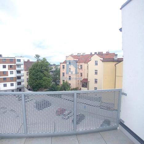 Pronájem bytu 1+kk, Plzeň, Rejskova, 71 m2