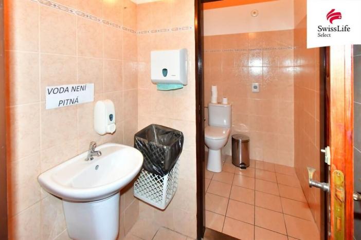 Pronájem obchodního prostoru, Kácov, 118 m2