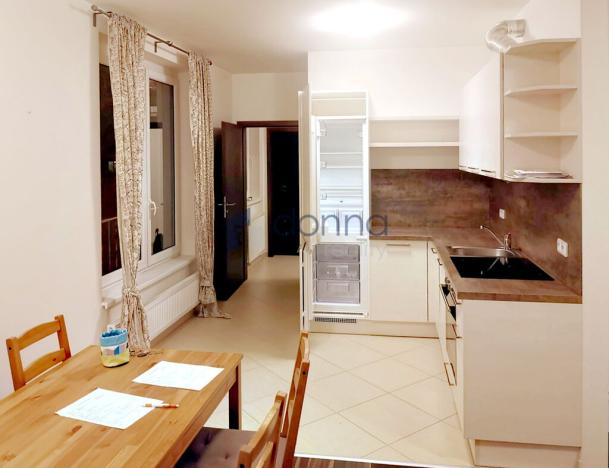Pronájem bytu 2+kk, Praha, Svitákova, 59 m2