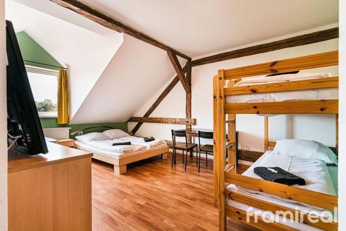 Prodej ubytování, Šatov, 340 m2