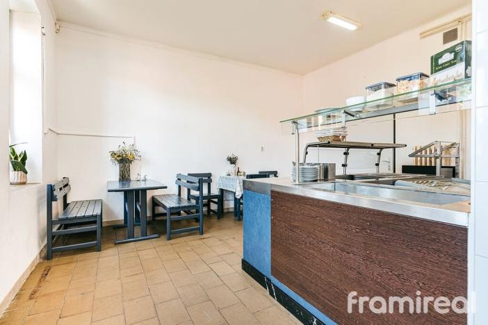 Prodej ubytování, Šatov, 340 m2