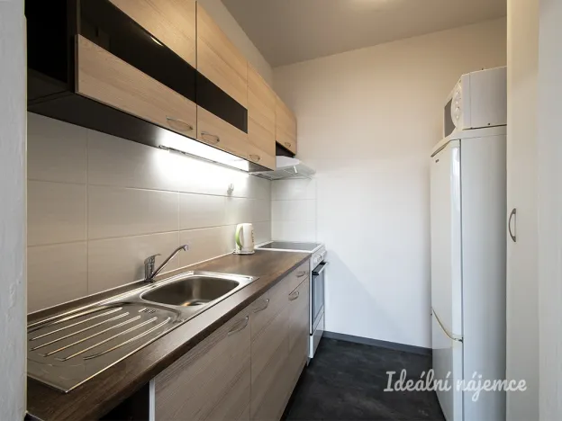 Pronájem bytu 2+kk, Praha - Chodov, Michnova, 46 m2