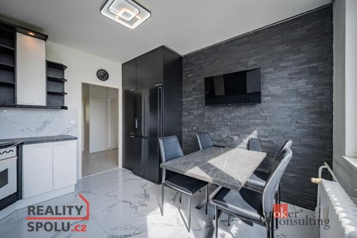 Prodej bytu 3+1, Praha - Černý Most, Vybíralova, 74 m2