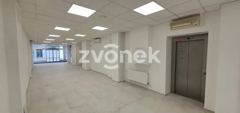Pronájem obchodního prostoru, Zlín, Rašínova, 147 m2