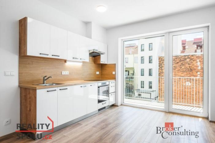 Pronájem bytu 1+kk, Brno - Trnitá, Křenová, 28 m2