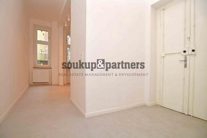 Pronájem bytu 3+1, Praha - Nové Město, Navrátilova, 97 m2