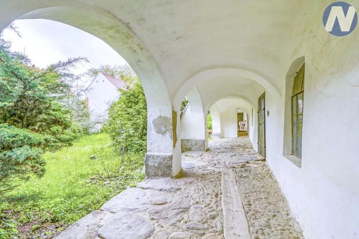 Prodej rodinného domu, Husinec, Jeronýmova, 400 m2