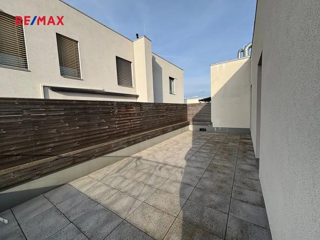 Prodej bytu 2+kk, Praha - Dolní Počernice, Černodolská, 64 m2