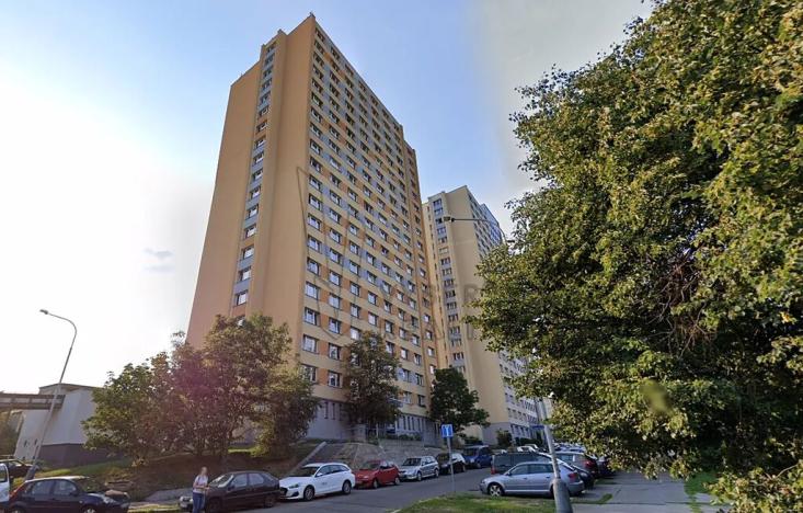 Prodej bytu 1+kk, Praha - Háje, Hlavatého, 27 m2