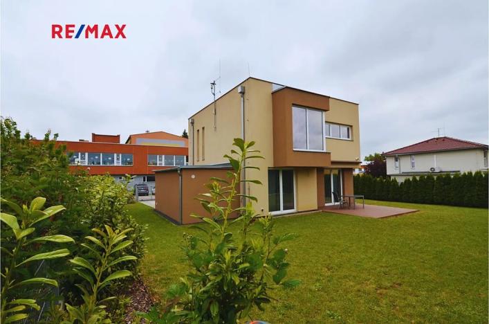 Prodej rodinného domu, Praha - Řeporyje, Od školy, 137 m2