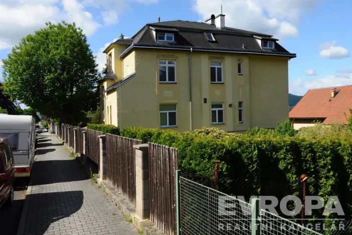 Prodej bytu 5+1, Děčín - Děčín II-Nové Město, Lužická, 145 m2