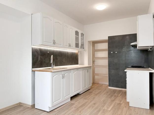 Pronájem bytu 4+1, Český Těšín, Pod Zvonek, 130 m2