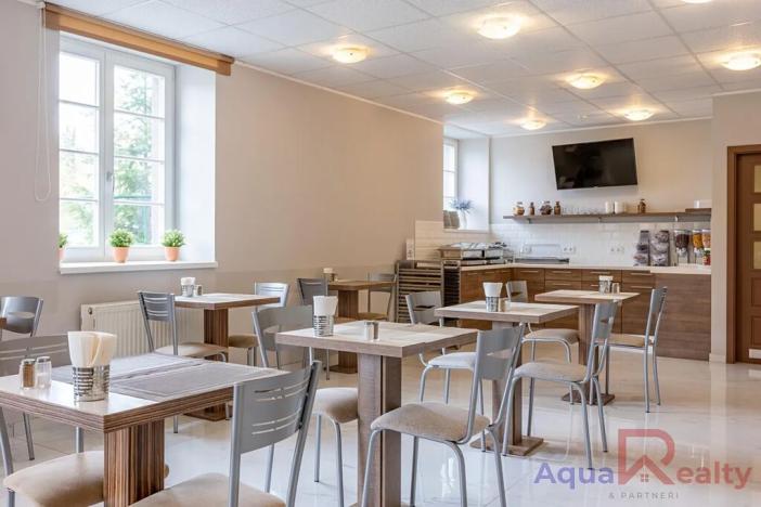 Prodej ubytování, Karlovy Vary, Jarní, 989 m2