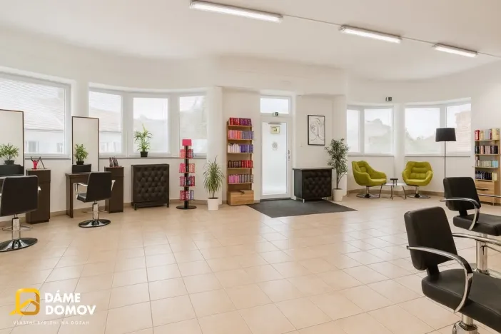 Pronájem obchodního prostoru, Bojkovice, Mánesova, 99 m2